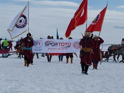 Çıldır Kristal Göl IV. Uluslararası Kış Şöleni Ardahan’da Düzenlendi